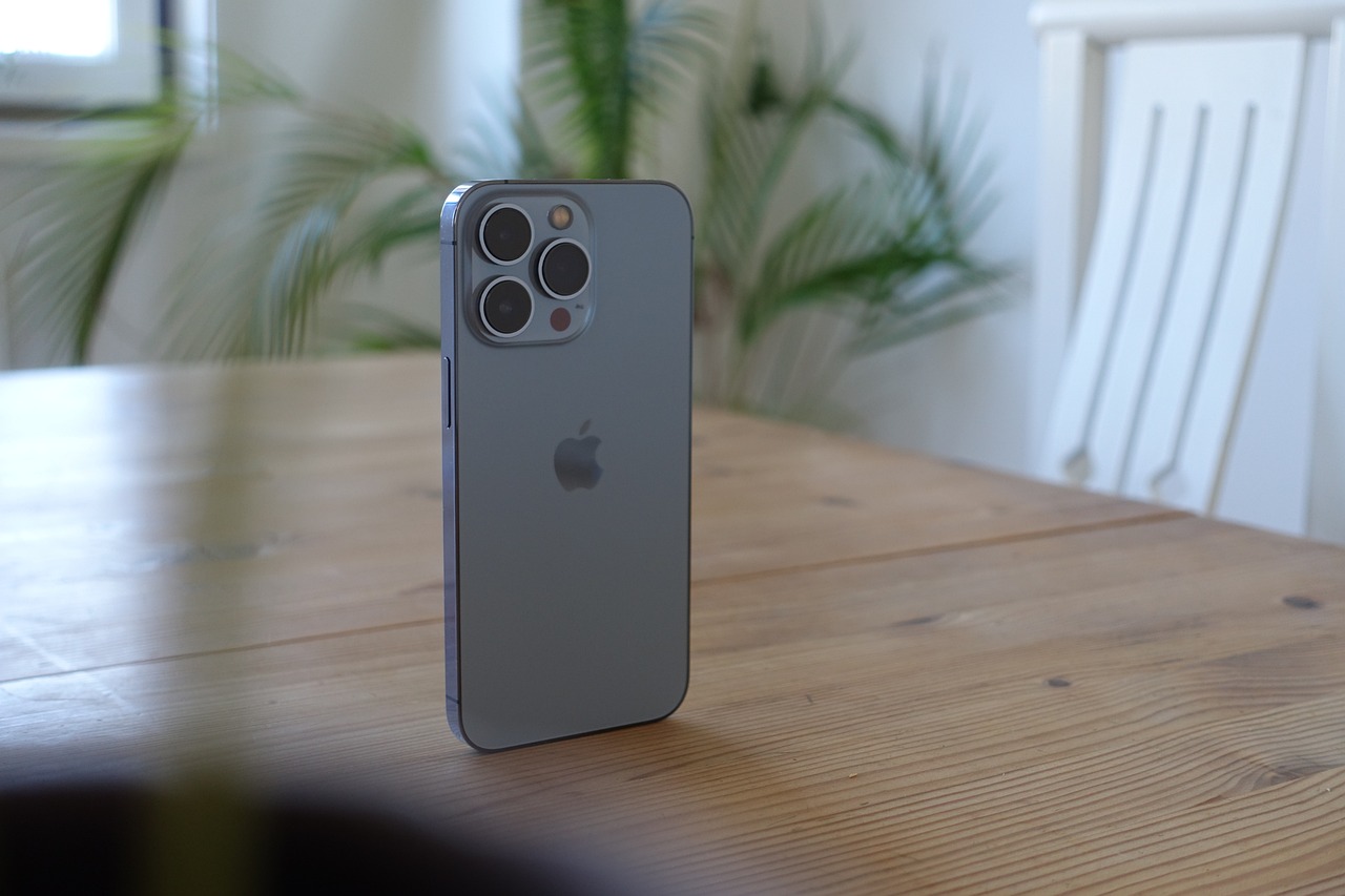 ИИ в вашем iPhone: как Apple меняет взаимодействие с гаджетами через iOS 18